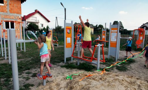 Nowa siłownia plenerowa w Lipinkach