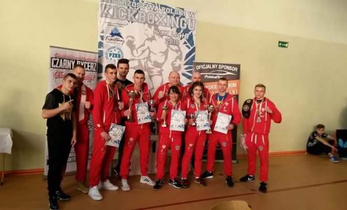 SIEDEM MEDALI KICKBOXERÓW WICHRU NA MISTRZOSTWACH POLSKI W KICK LIGHT
