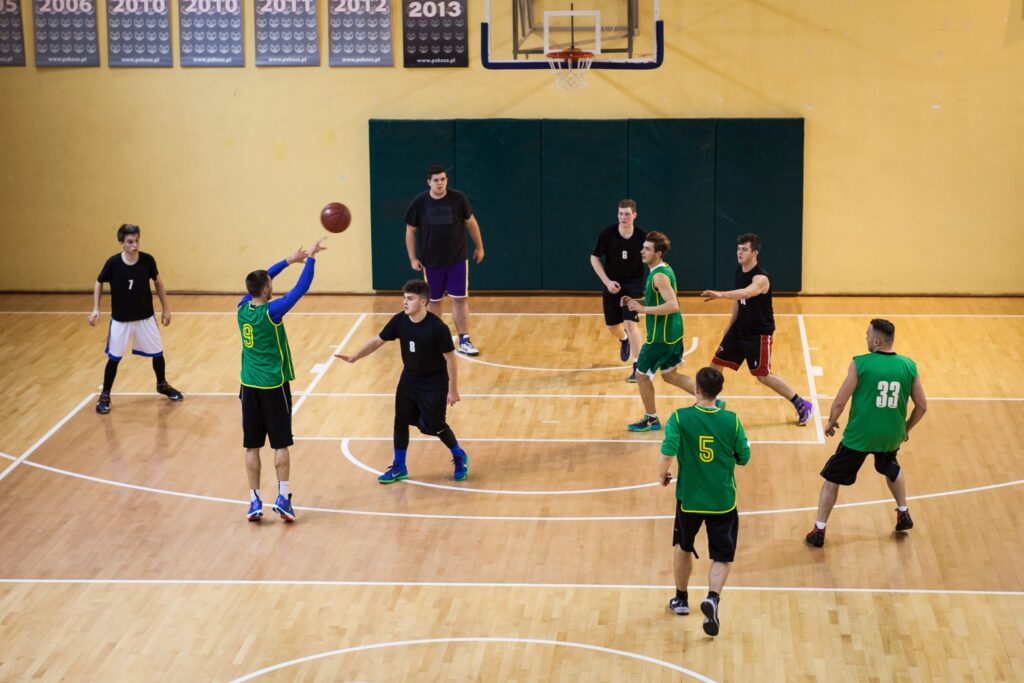 Spiesz Się Powoli vs Splash Brothers