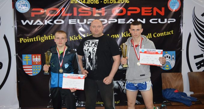 Dwa puchary Europy dla kickboxerów Wichru