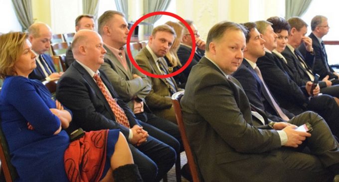 RadwanEla – być albo nie być … oto jest PIS-anie