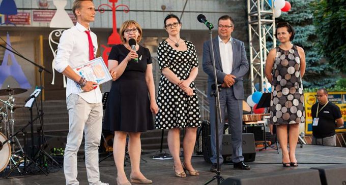 Piknik sąsiedzki na pasażu Osiedla Niepodległości
